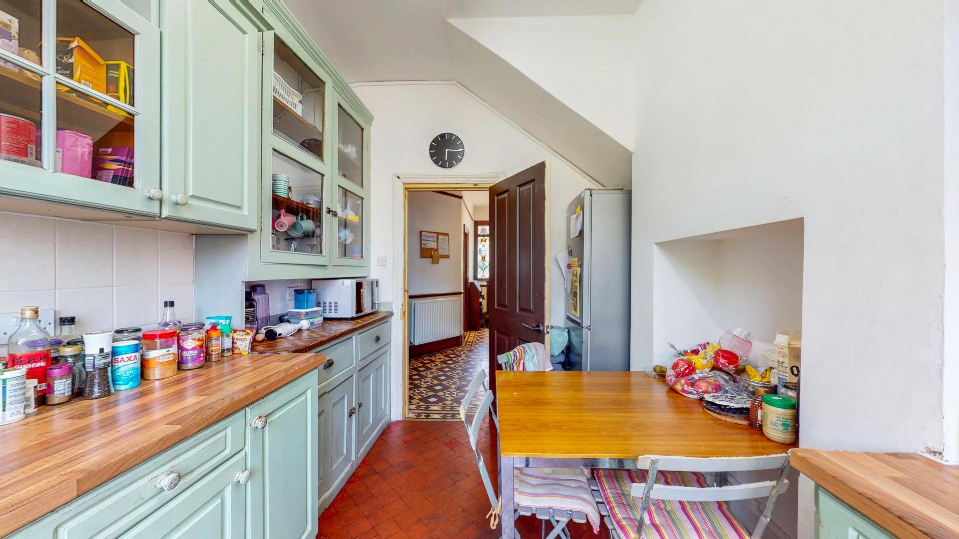 Modern Apartment Caddington Road, Cricklewood